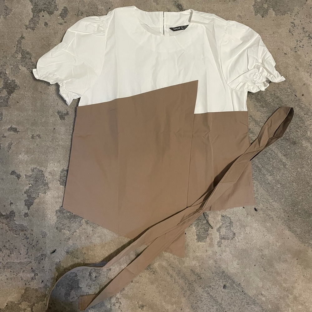 Block color shirt